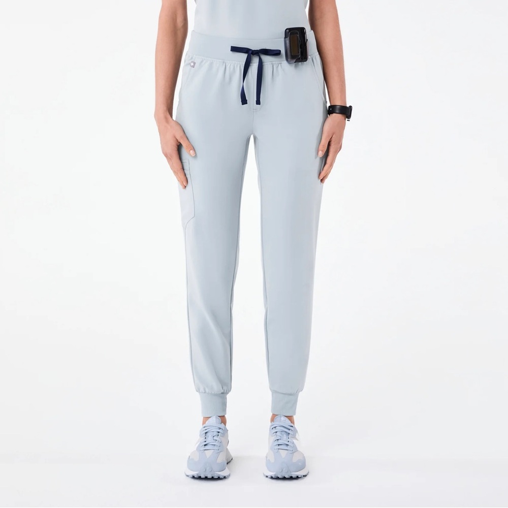 FIGS Dusty blue Zamora joggers size XS petite